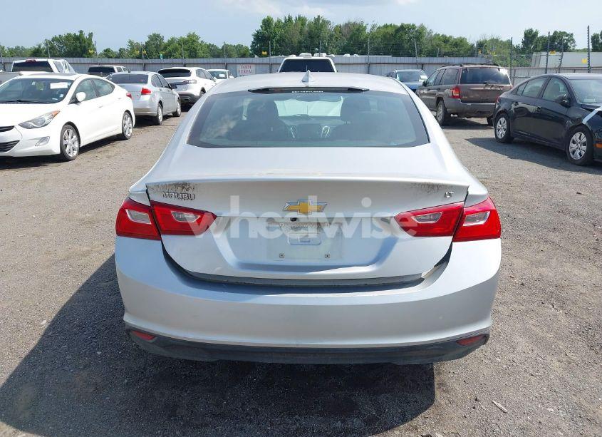 Photo 17 of 2017 Chevrolet Malibu 1LT (VIN 1G1ZE5ST9HF139123)