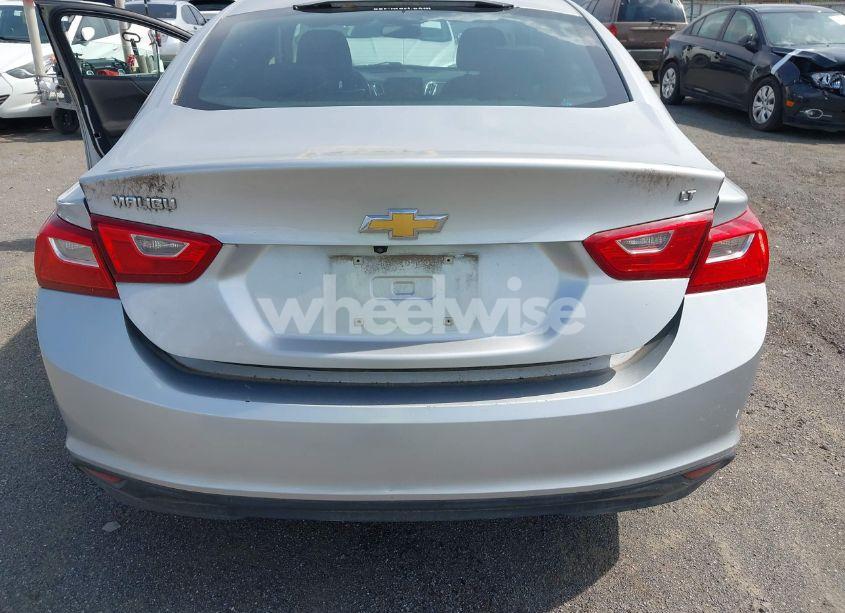 Photo 20 of 2017 Chevrolet Malibu 1LT (VIN 1G1ZE5ST9HF139123)