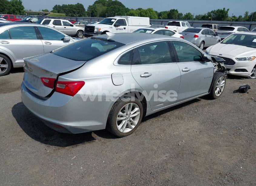 Photo 4 of 2017 Chevrolet Malibu 1LT (VIN 1G1ZE5ST9HF139123)