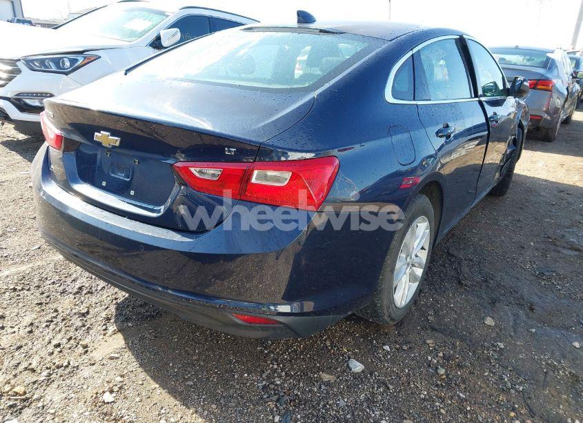 Photo 4 of 2017 Chevrolet Malibu 1LT (VIN 1G1ZE5ST9HF148436)
