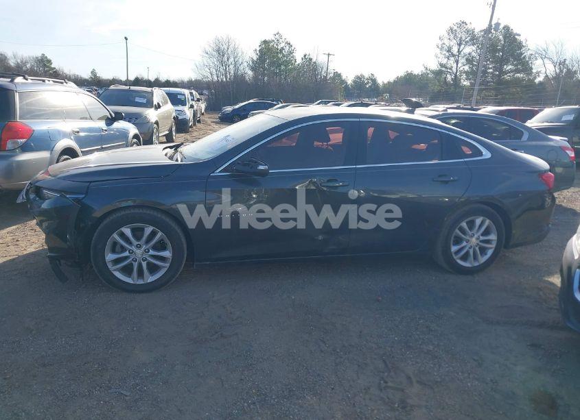 Photo 14 of 2017 Chevrolet Malibu 1LT (VIN 1G1ZE5ST9HF183199)