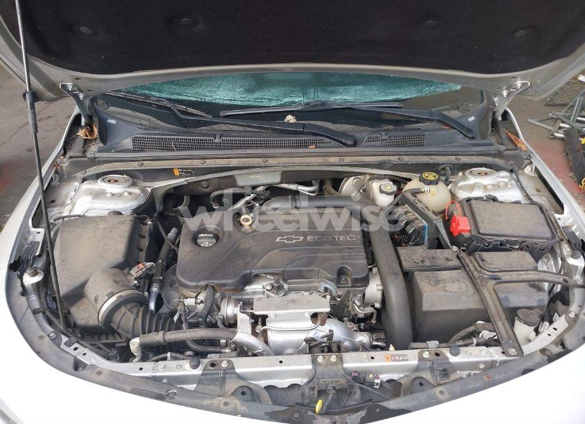 Photo 10 of 2017 Chevrolet Malibu 1LT (VIN 1G1ZE5ST9HF187284)