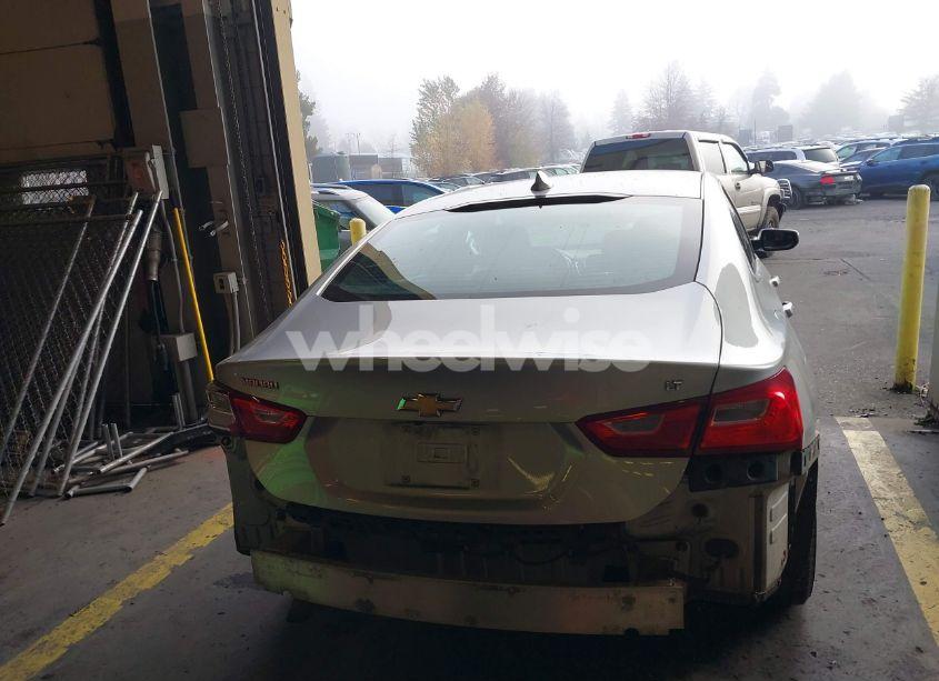 Photo 16 of 2017 Chevrolet Malibu 1LT (VIN 1G1ZE5ST9HF187284)