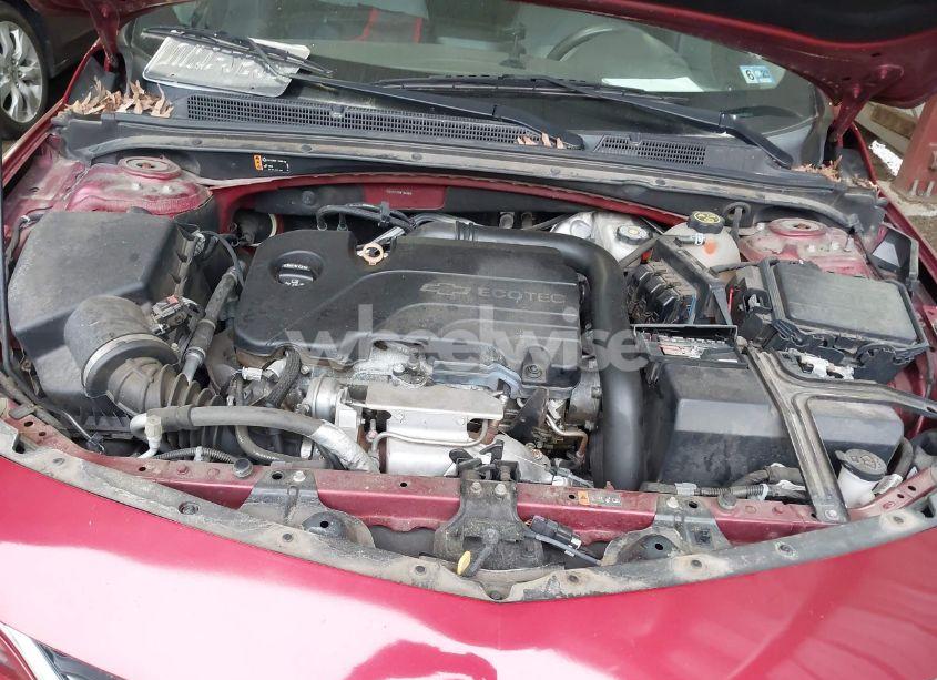 Photo 10 of 2017 Chevrolet Malibu 1LT (VIN 1G1ZE5ST9HF194560)