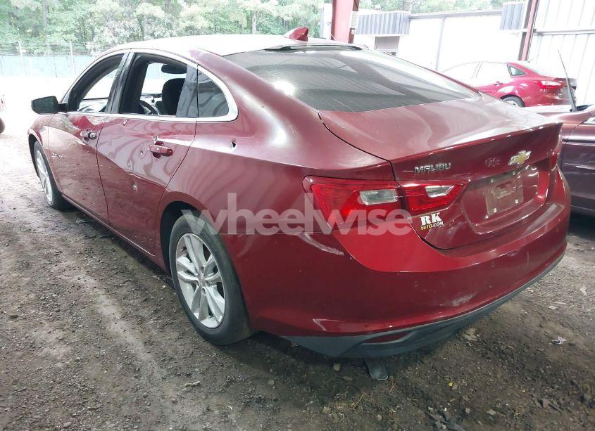 Photo 3 of 2017 Chevrolet Malibu 1LT (VIN 1G1ZE5ST9HF194560)
