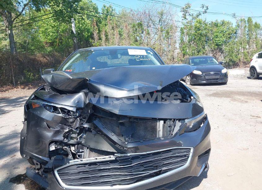 Photo 6 of 2017 Chevrolet Malibu 1LT (VIN 1G1ZE5ST9HF206660)