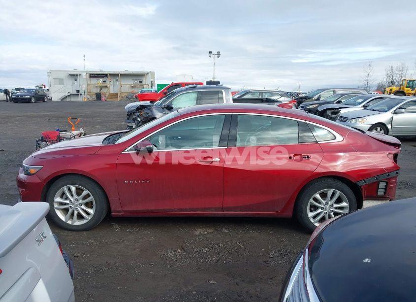 Photo 14 of 2017 Chevrolet Malibu 1LT (VIN 1G1ZE5ST9HF240243)