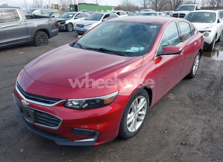 Photo 2 of 2017 Chevrolet Malibu 1LT (VIN 1G1ZE5ST9HF240243)