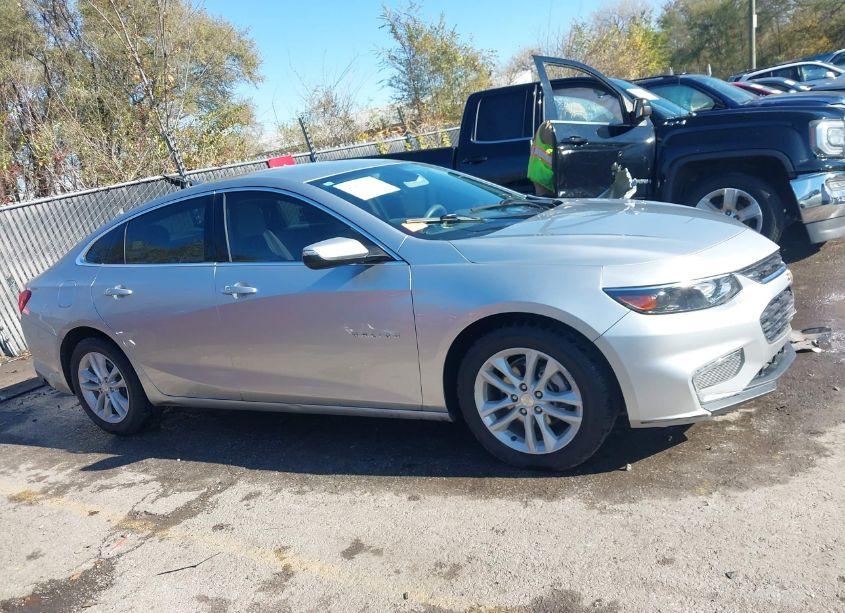 Photo 14 of 2016 Chevrolet Malibu 1LT (VIN 1G1ZE5STXGF173408)