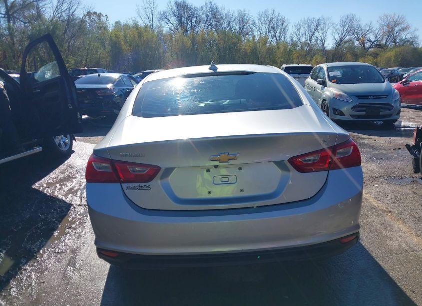 Photo 17 of 2016 Chevrolet Malibu 1LT (VIN 1G1ZE5STXGF173408)