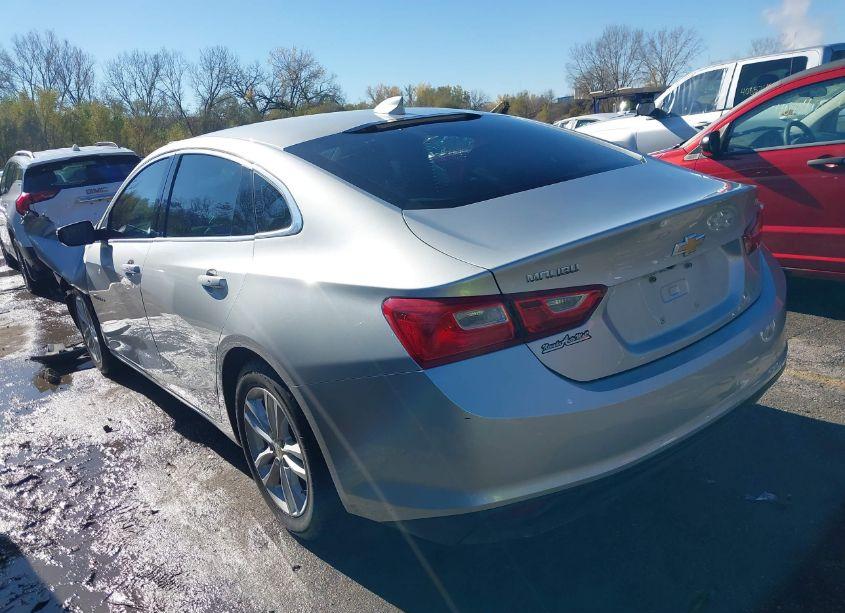 Photo 3 of 2016 Chevrolet Malibu 1LT (VIN 1G1ZE5STXGF173408)