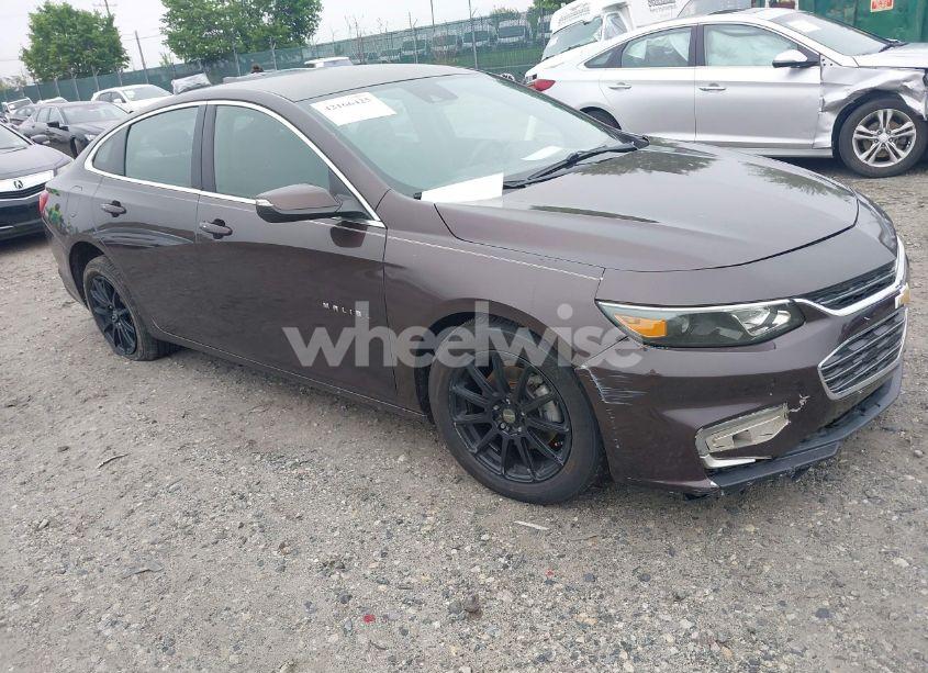 2016 Chevrolet Malibu 1LT (VIN 1G1ZE5STXGF180486) main photo