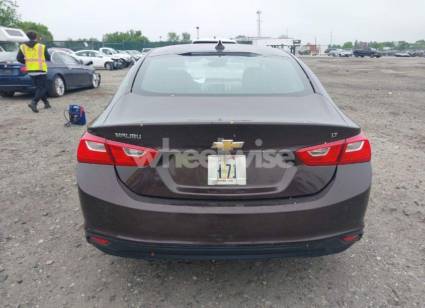 Photo 16 of 2016 Chevrolet Malibu 1LT (VIN 1G1ZE5STXGF180486)