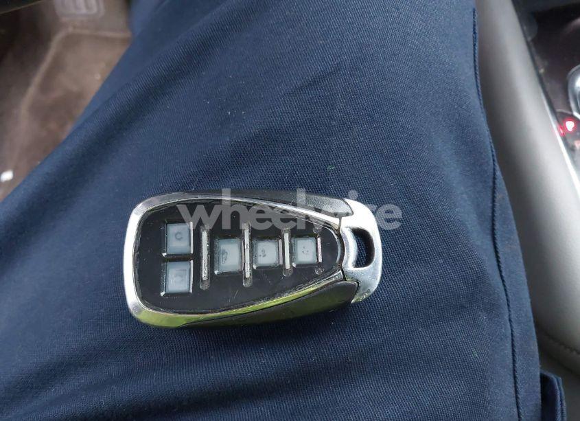 Photo 11 of 2016 Chevrolet Malibu 1LT (VIN 1G1ZE5STXGF181136)