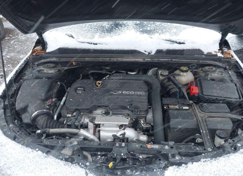 Photo 10 of 2016 Chevrolet Malibu 1LT (VIN 1G1ZE5STXGF201093)