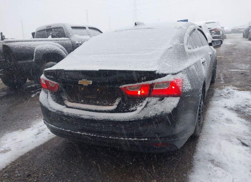 Photo 4 of 2016 Chevrolet Malibu 1LT (VIN 1G1ZE5STXGF201093)