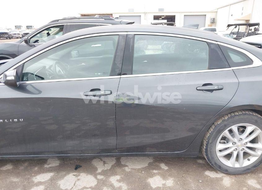 Photo 14 of 2016 Chevrolet Malibu 1LT (VIN 1G1ZE5STXGF223272)