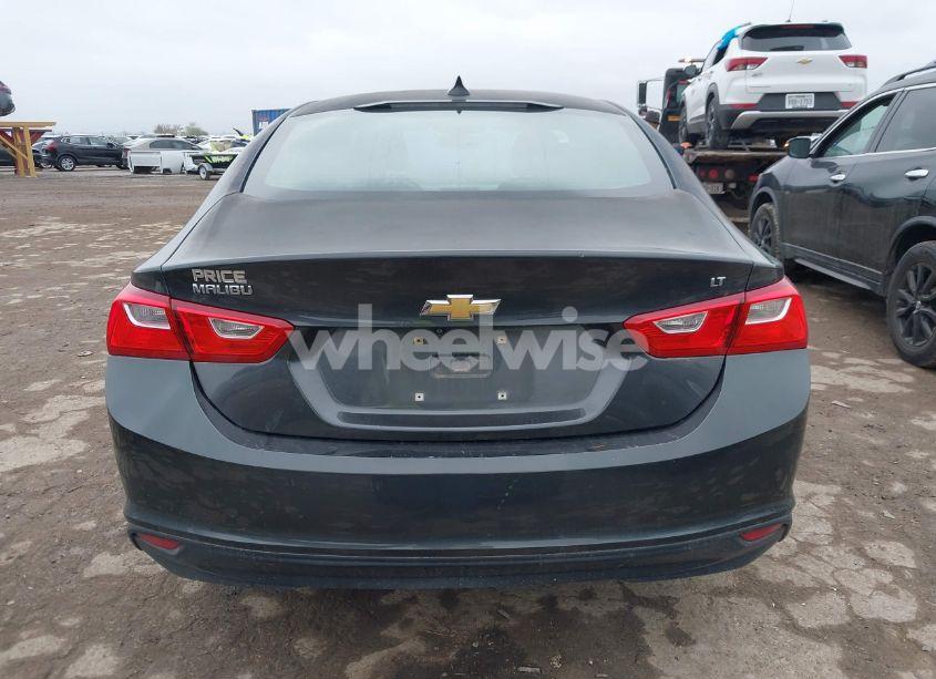 Photo 16 of 2016 Chevrolet Malibu 1LT (VIN 1G1ZE5STXGF223272)