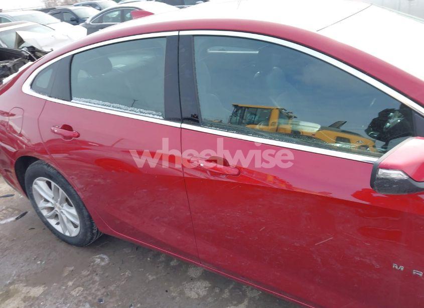 Photo 13 of 2016 Chevrolet Malibu 1LT (VIN 1G1ZE5STXGF226169)