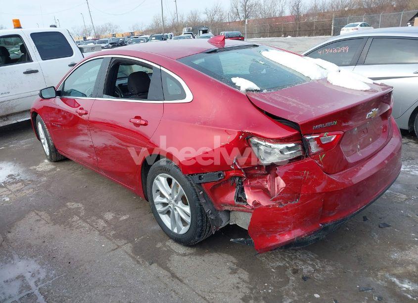 Photo 3 of 2016 Chevrolet Malibu 1LT (VIN 1G1ZE5STXGF226169)