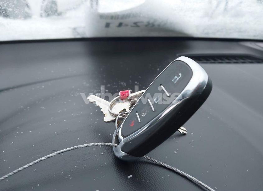 Photo 11 of 2016 Chevrolet Malibu 1LT (VIN 1G1ZE5STXGF243344)