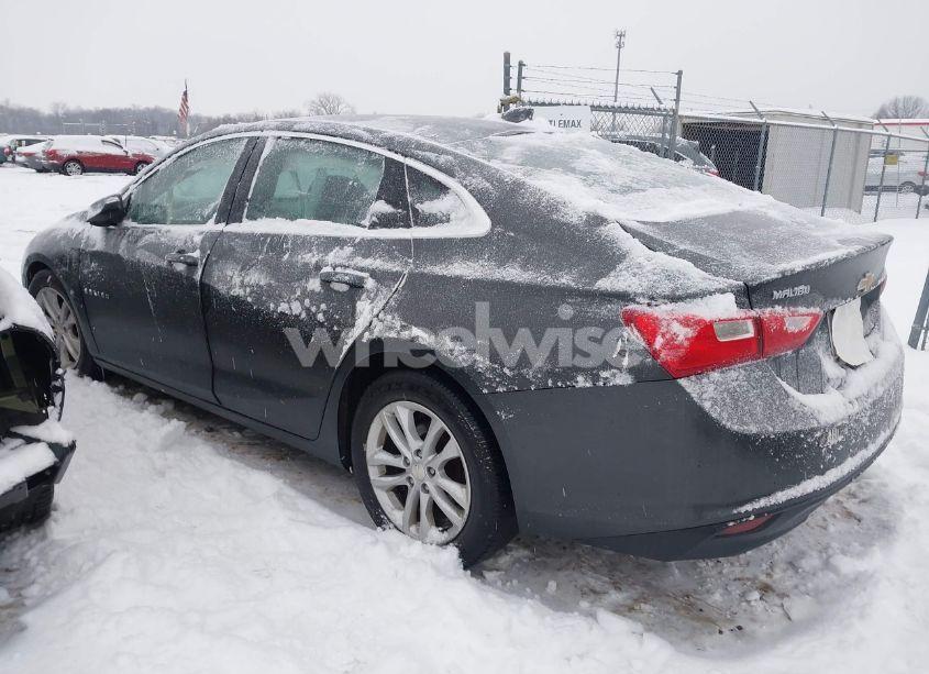 Photo 3 of 2016 Chevrolet Malibu 1LT (VIN 1G1ZE5STXGF243344)