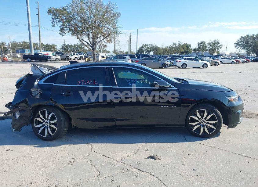 Photo 13 of 2016 Chevrolet Malibu 1LT (VIN 1G1ZE5STXGF248365)