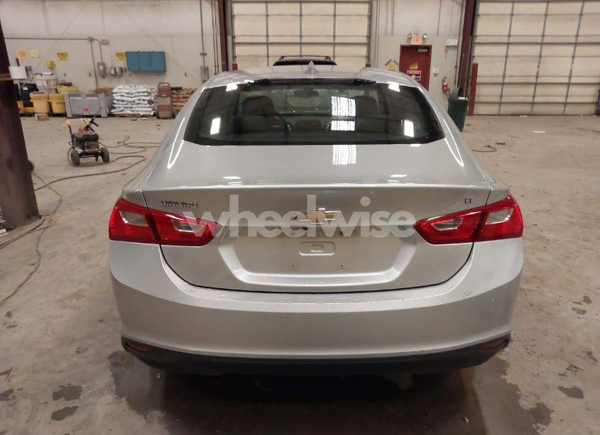 Photo 17 of 2016 Chevrolet Malibu 1LT (VIN 1G1ZE5STXGF268342)