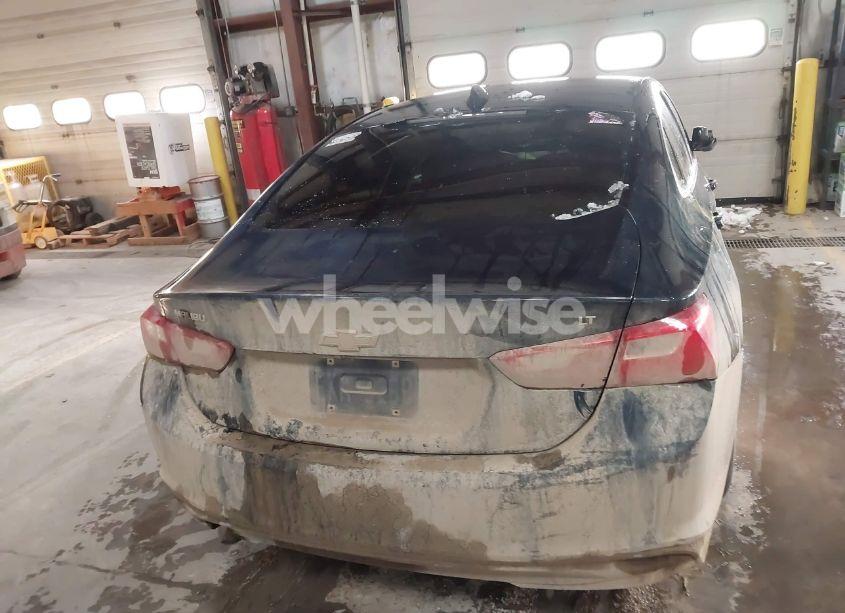 Photo 16 of 2016 Chevrolet Malibu 1LT (VIN 1G1ZE5STXGF278465)