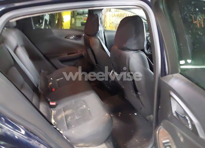 Photo 8 of 2016 Chevrolet Malibu 1LT (VIN 1G1ZE5STXGF278465)