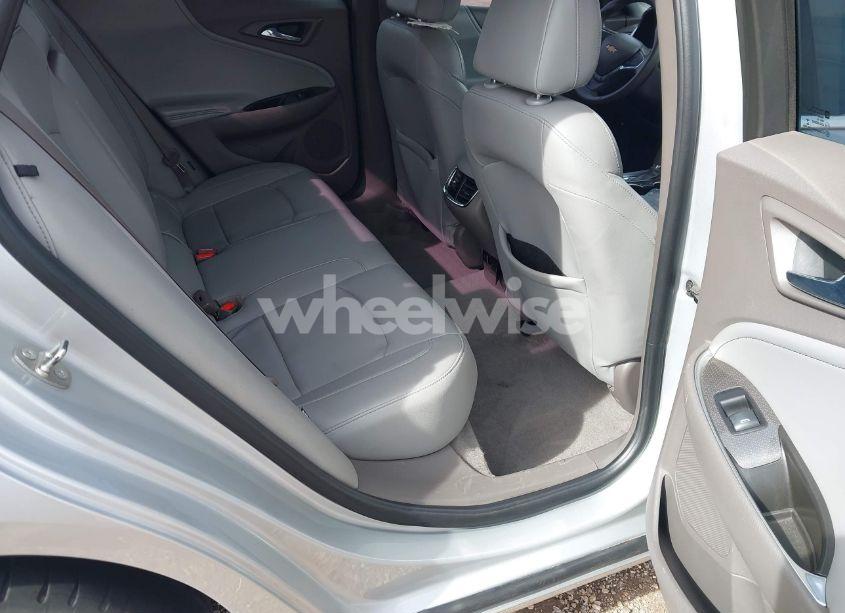 Photo 8 of 2016 Chevrolet Malibu 1LT (VIN 1G1ZE5STXGF289577)