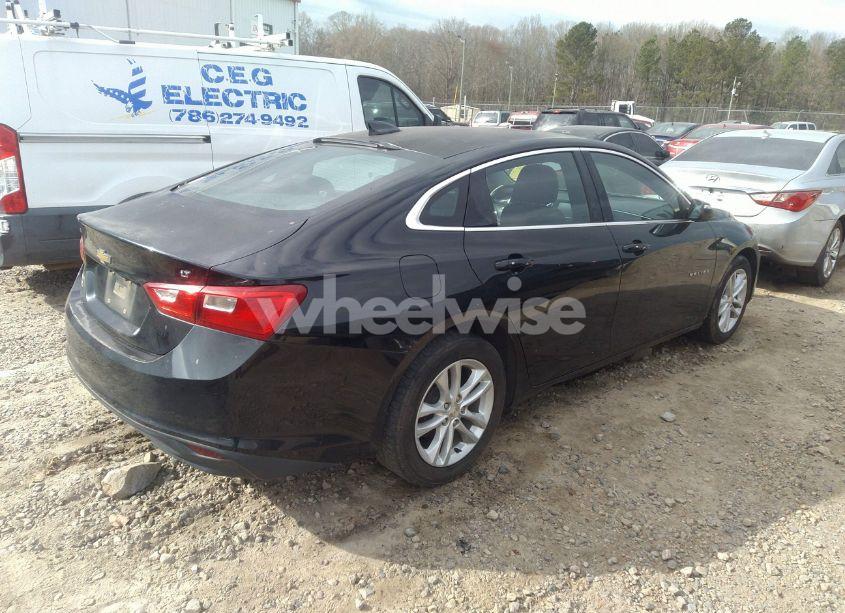 Photo 4 of 2016 Chevrolet Malibu 1LT (VIN 1G1ZE5STXGF291457)