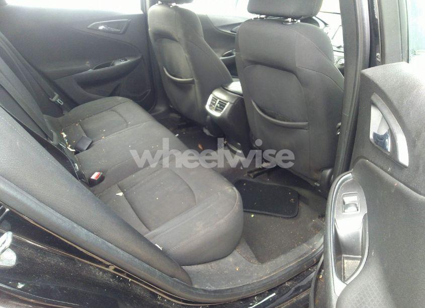 Photo 8 of 2016 Chevrolet Malibu 1LT (VIN 1G1ZE5STXGF291457)