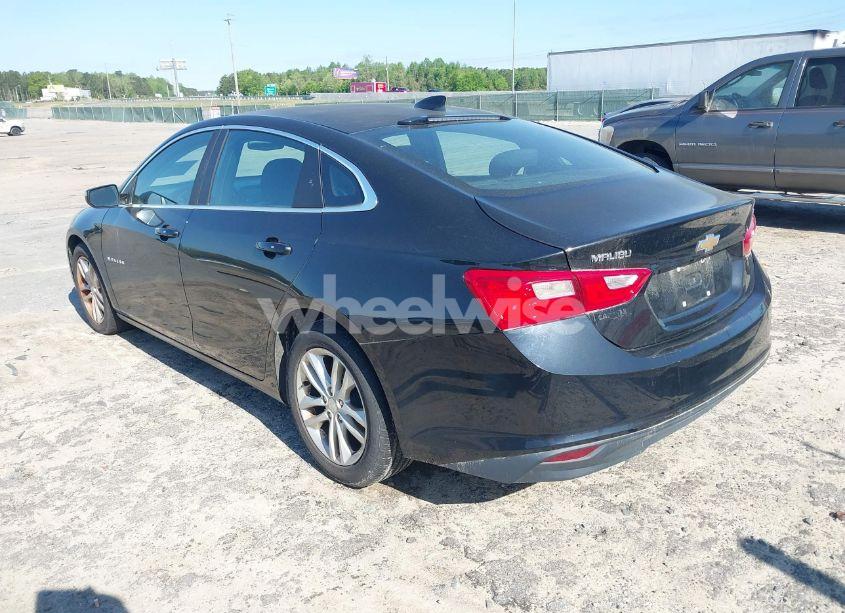 Photo 3 of 2016 Chevrolet Malibu 1LT (VIN 1G1ZE5STXGF293371)