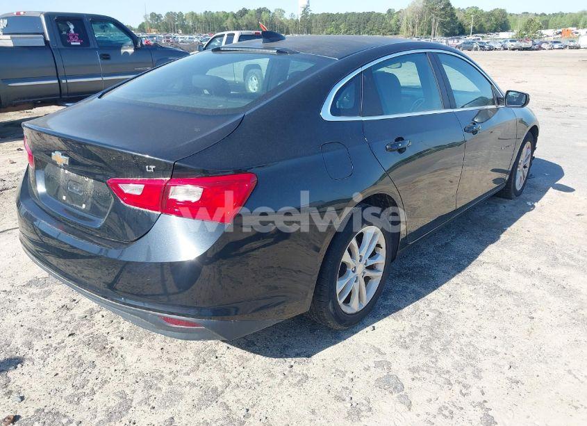 Photo 4 of 2016 Chevrolet Malibu 1LT (VIN 1G1ZE5STXGF293371)