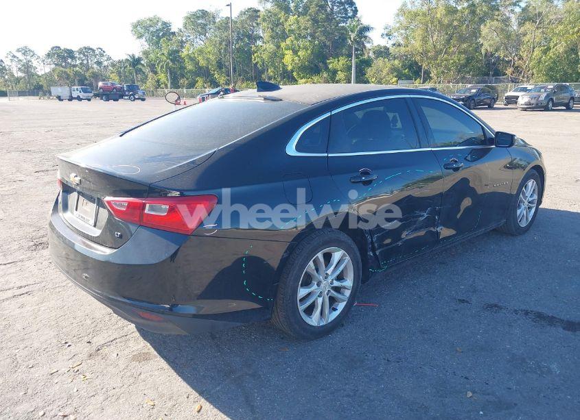 Photo 4 of 2016 Chevrolet Malibu 1LT (VIN 1G1ZE5STXGF295492)