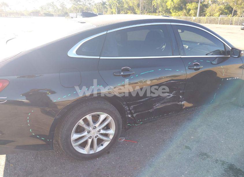 Photo 6 of 2016 Chevrolet Malibu 1LT (VIN 1G1ZE5STXGF295492)