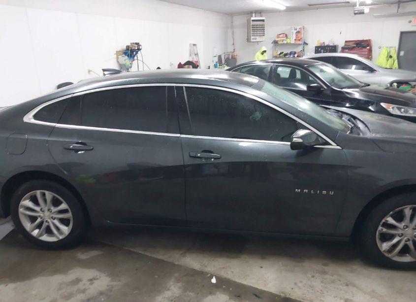 Photo 14 of 2016 Chevrolet Malibu 1LT (VIN 1G1ZE5STXGF308421)