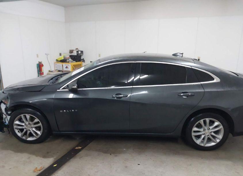 Photo 15 of 2016 Chevrolet Malibu 1LT (VIN 1G1ZE5STXGF308421)