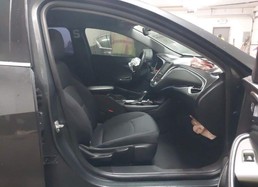 Photo 5 of 2016 Chevrolet Malibu 1LT (VIN 1G1ZE5STXGF308421)