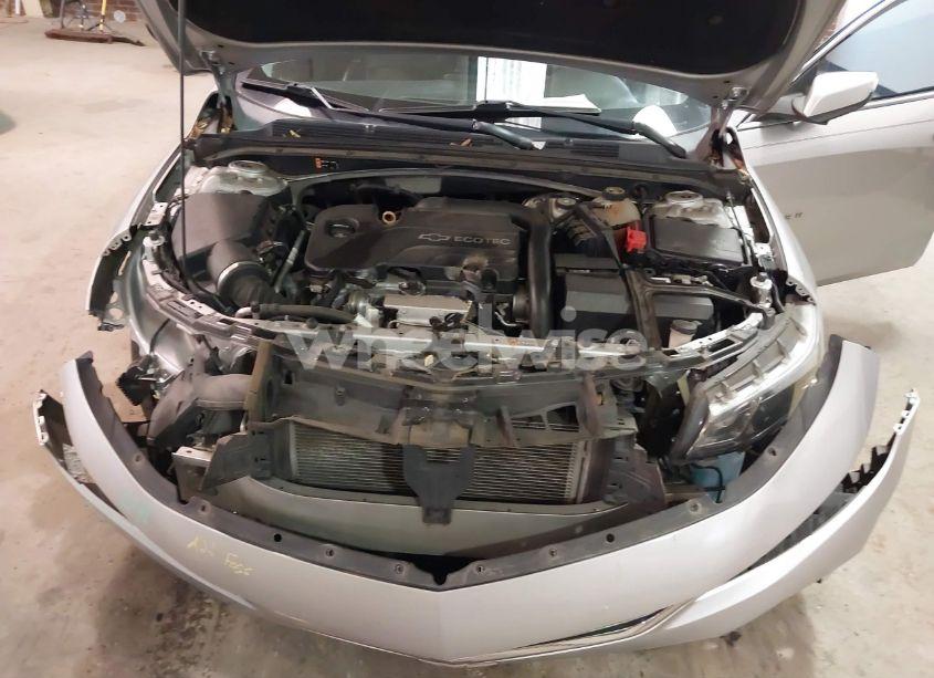 Photo 10 of 2016 Chevrolet Malibu 1LT (VIN 1G1ZE5STXGF320519)