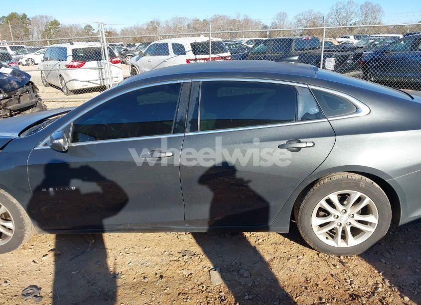 Photo 14 of 2016 Chevrolet Malibu 1LT (VIN 1G1ZE5STXGF322058)