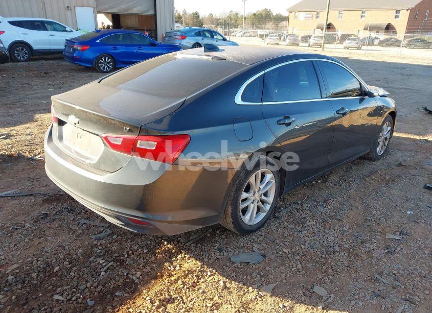 Photo 4 of 2016 Chevrolet Malibu 1LT (VIN 1G1ZE5STXGF322058)