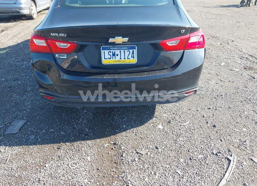 Photo 17 of 2016 Chevrolet Malibu 1LT (VIN 1G1ZE5STXGF339622)