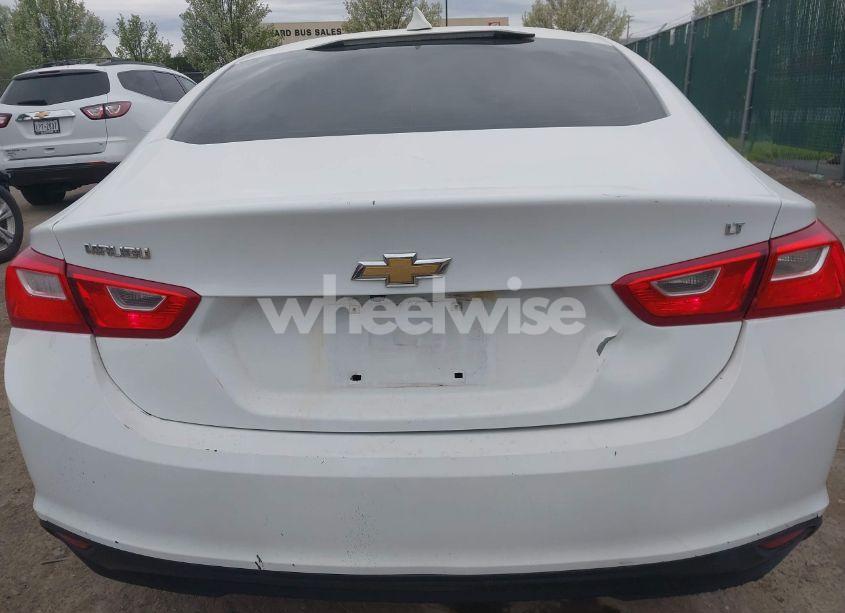 Photo 12 of 2016 Chevrolet Malibu 1LT (VIN 1G1ZE5STXGF342570)