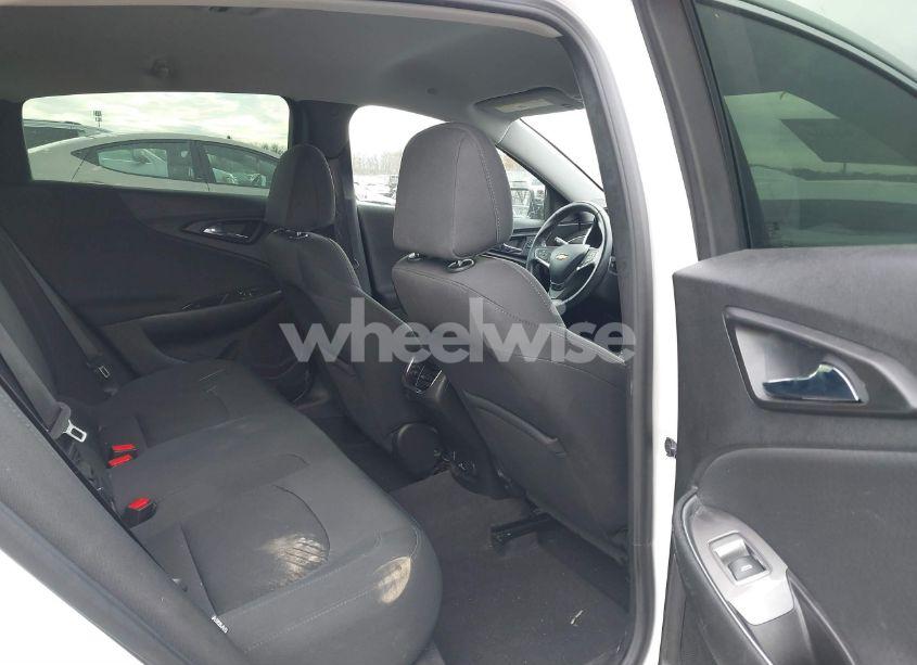 Photo 8 of 2016 Chevrolet Malibu 1LT (VIN 1G1ZE5STXGF343296)