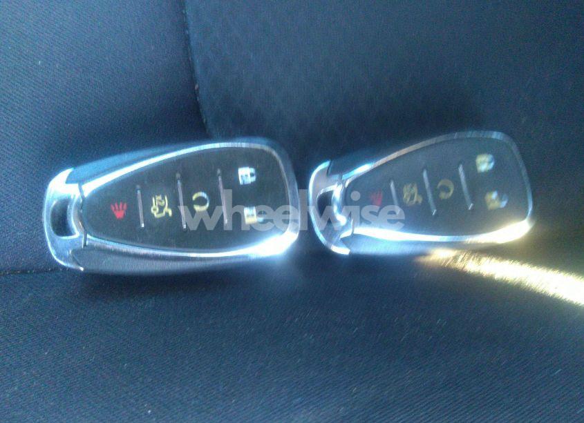 Photo 11 of 2016 Chevrolet Malibu 1LT (VIN 1G1ZE5STXGF350443)