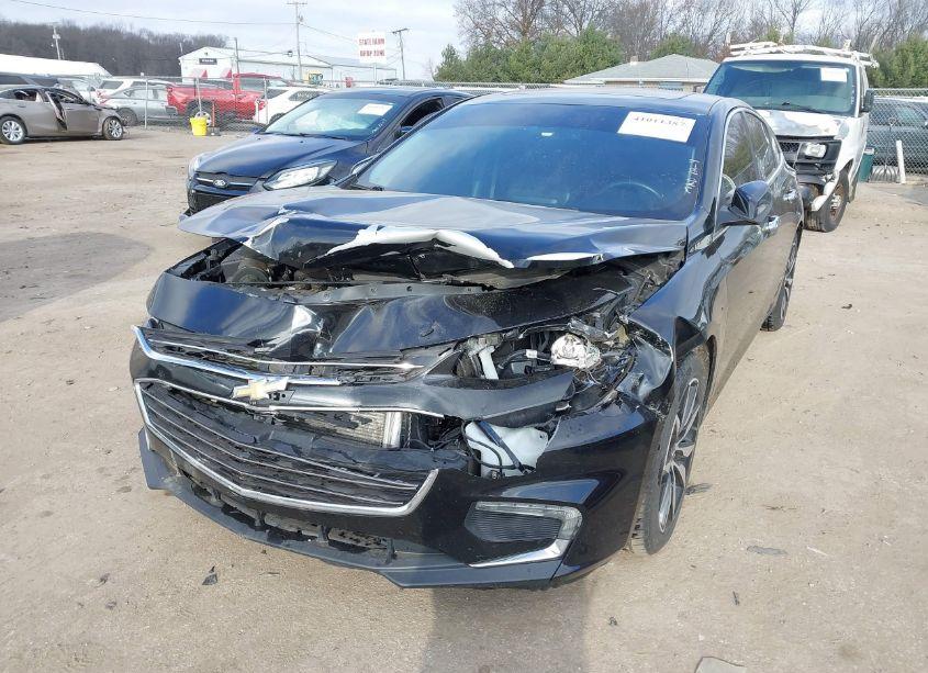 Photo 6 of 2017 Chevrolet Malibu 1LT (VIN 1G1ZE5STXHF102467)