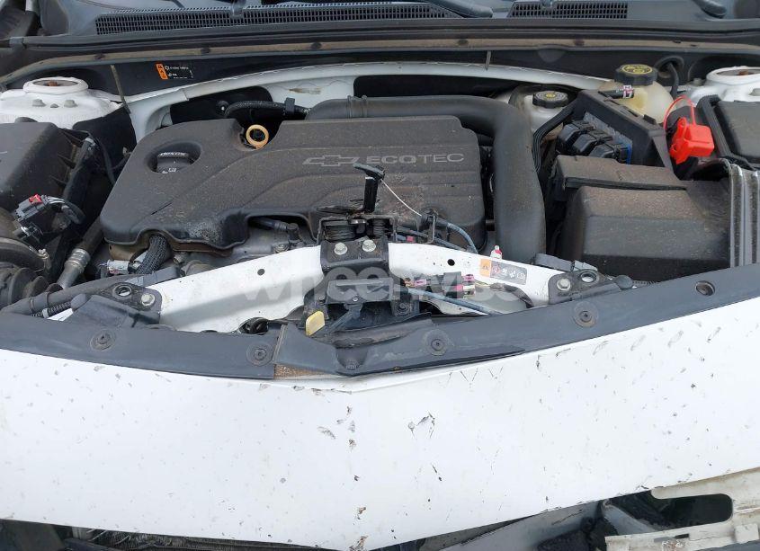 Photo 10 of 2017 Chevrolet Malibu 1LT (VIN 1G1ZE5STXHF120922)