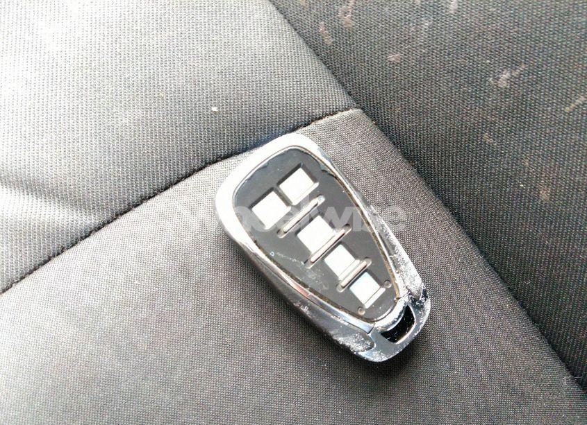 Photo 11 of 2017 Chevrolet Malibu LT (VIN 1G1ZE5STXHF123657)